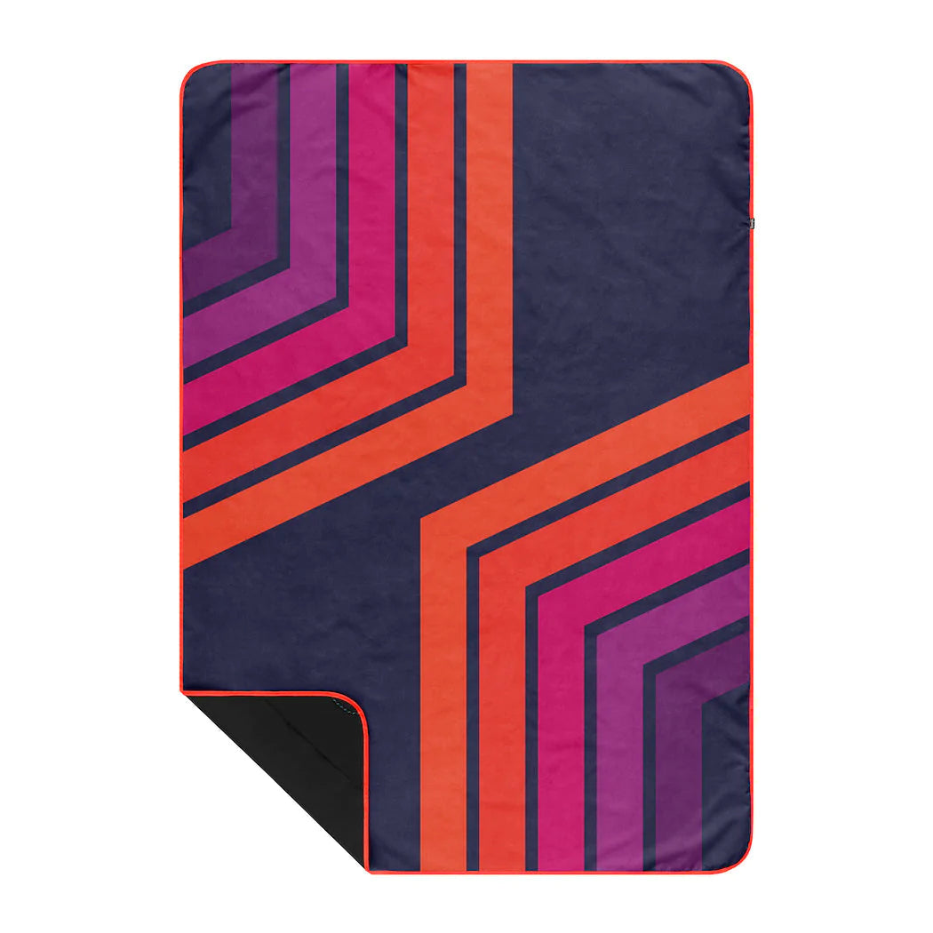 Rumpl Everywhere Mat - Retro Nights Everywhere Mat - Retro Nights | Rumpl Blankets For Everywhere Everywhere Mat